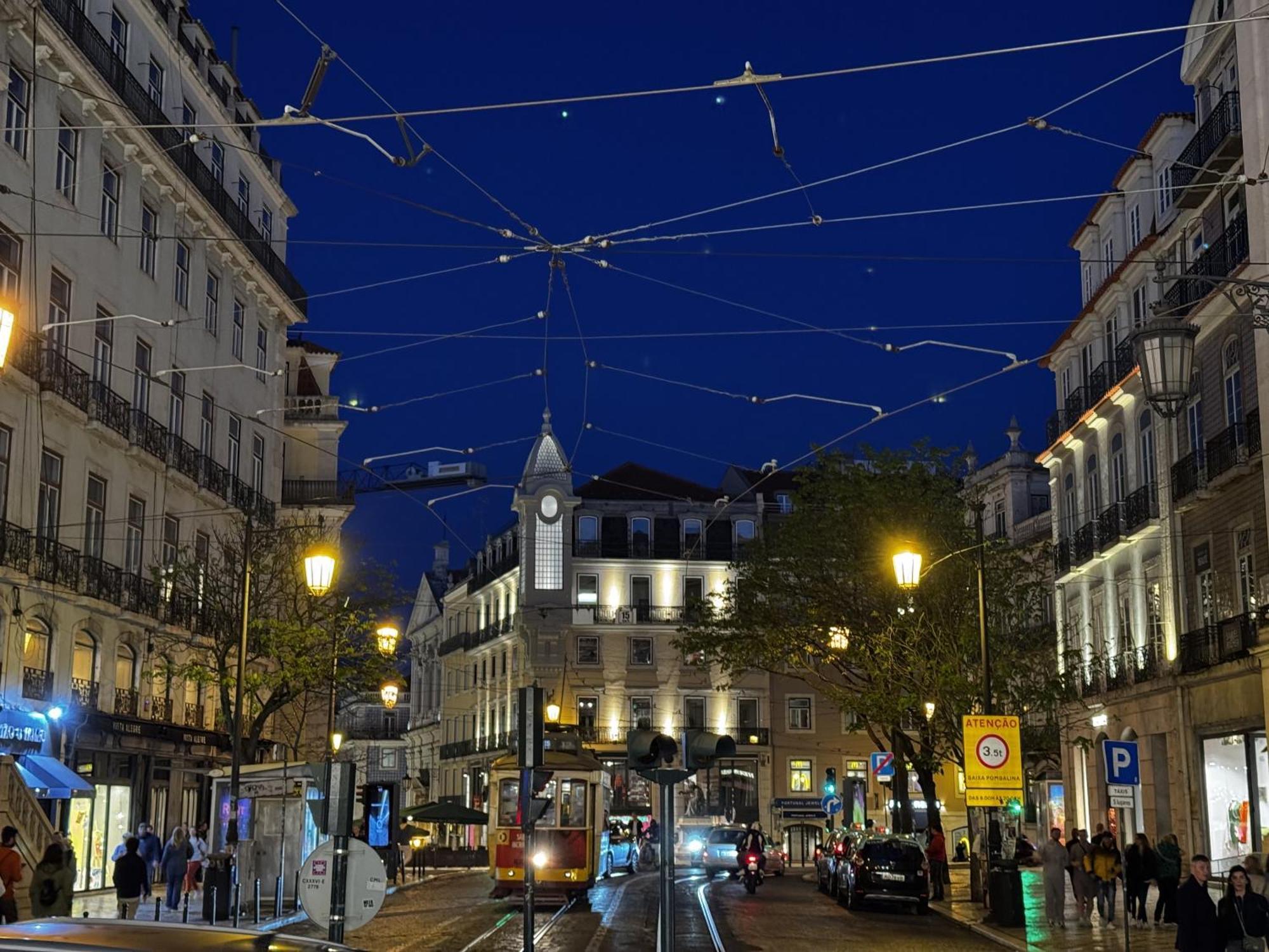Apartment Chiado View